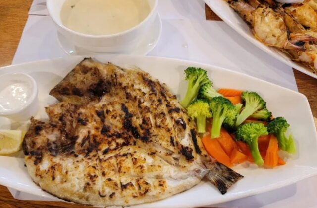 مطعم سمك في دبي البرشاء 