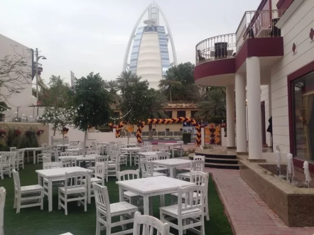 مطاعم جلسات خارجية دبي 