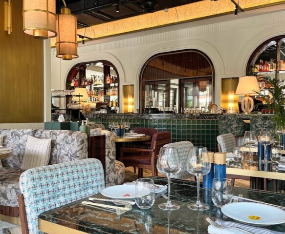 مطاعم خمس نجوم في دبي 