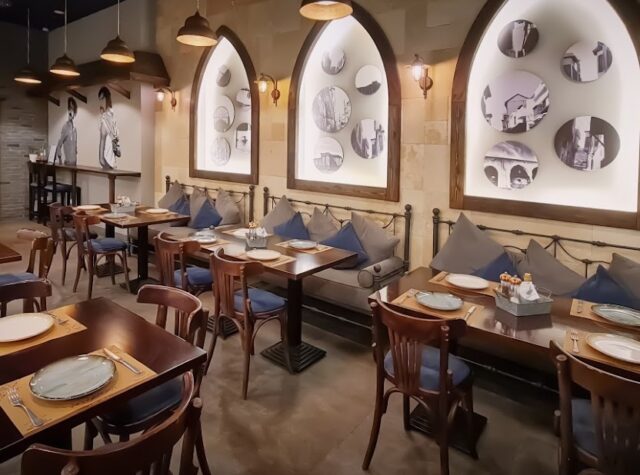 مطاعم شارع حصه دبي 