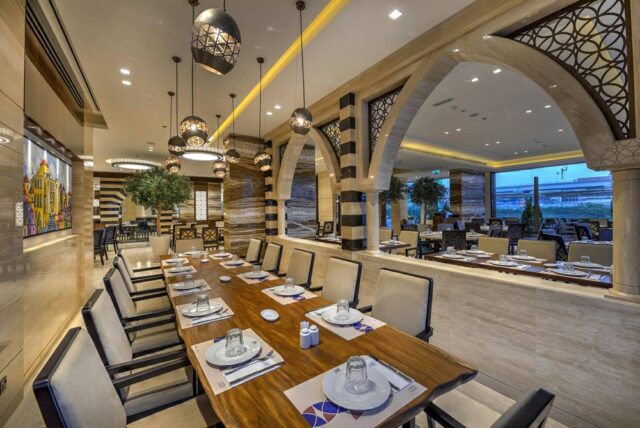 مطاعم في ديرة دبي 1