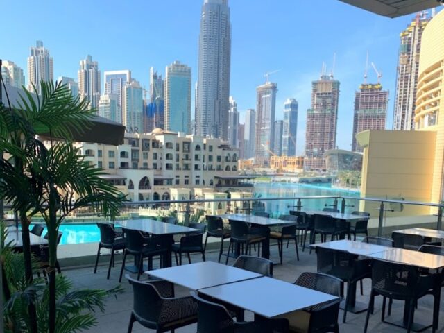 مطعم اماراتي في دبي مول 