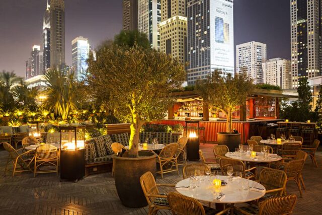 مطاعم خارجية في دبي